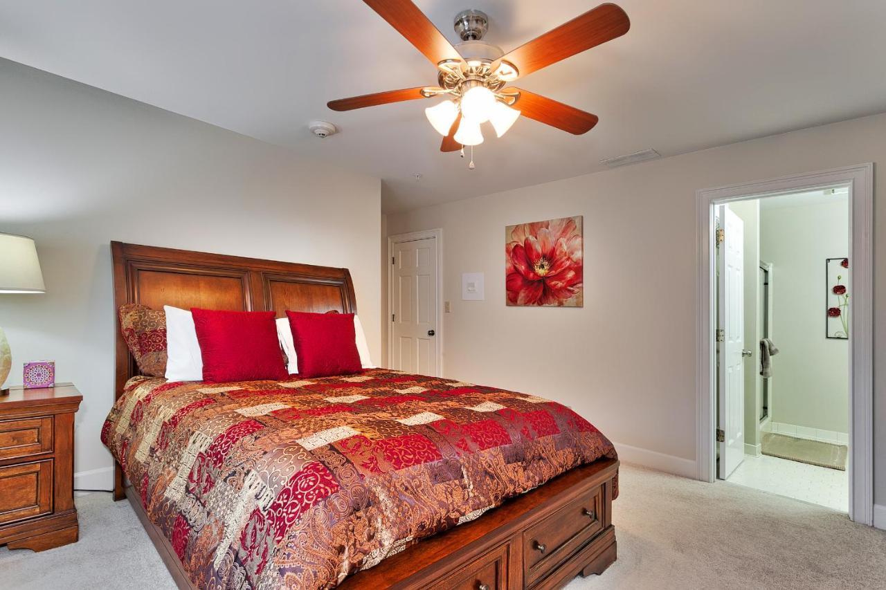 Pleasanton Courtyard Bed And Breakfast 페이엇빌 외부 사진